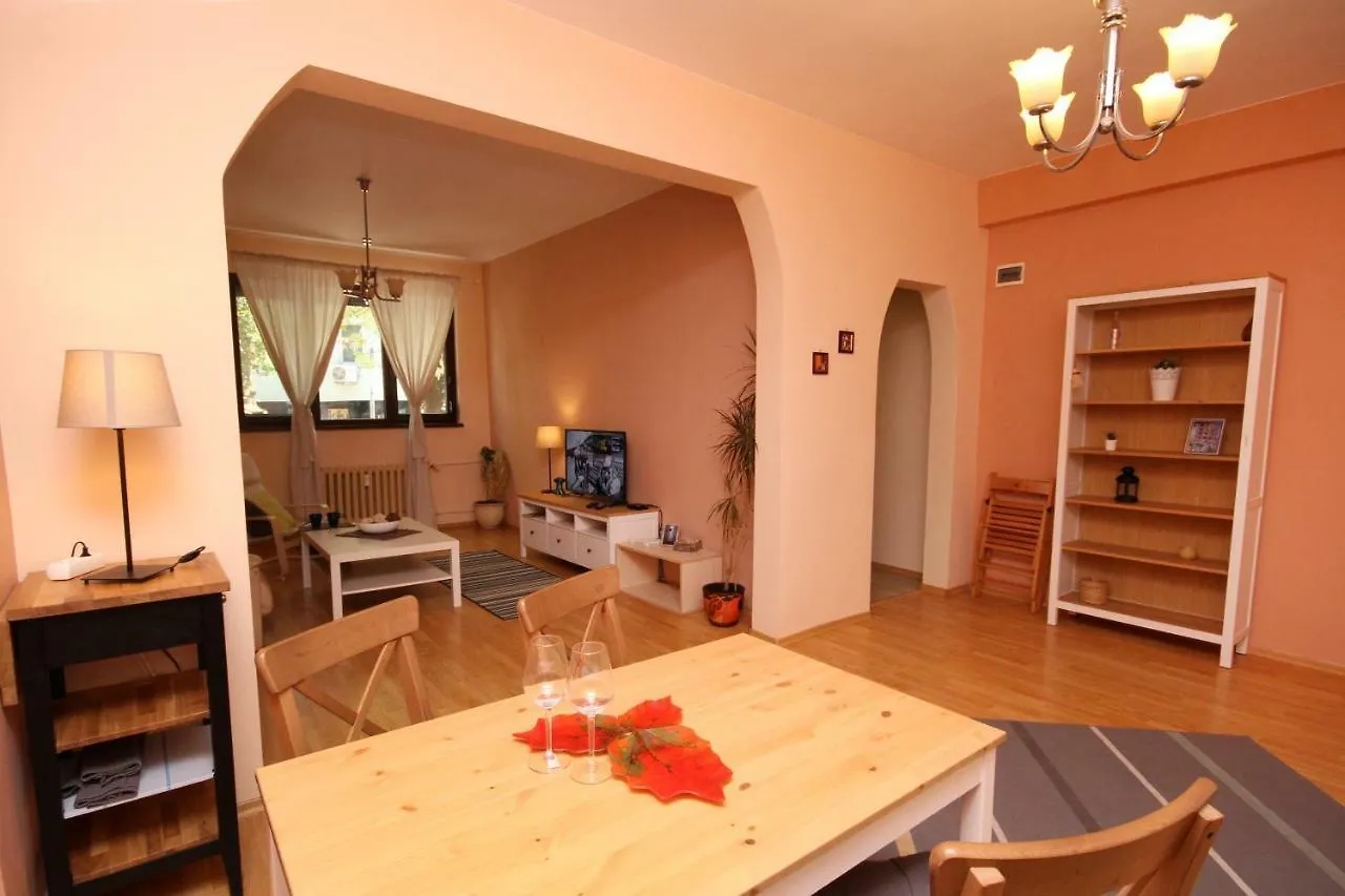 Apartment Charming Central Home With Garden Near Parking And Ndk Sofia